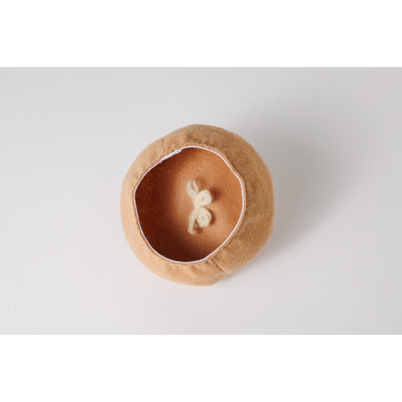 パンケーキみたいなベレー帽
