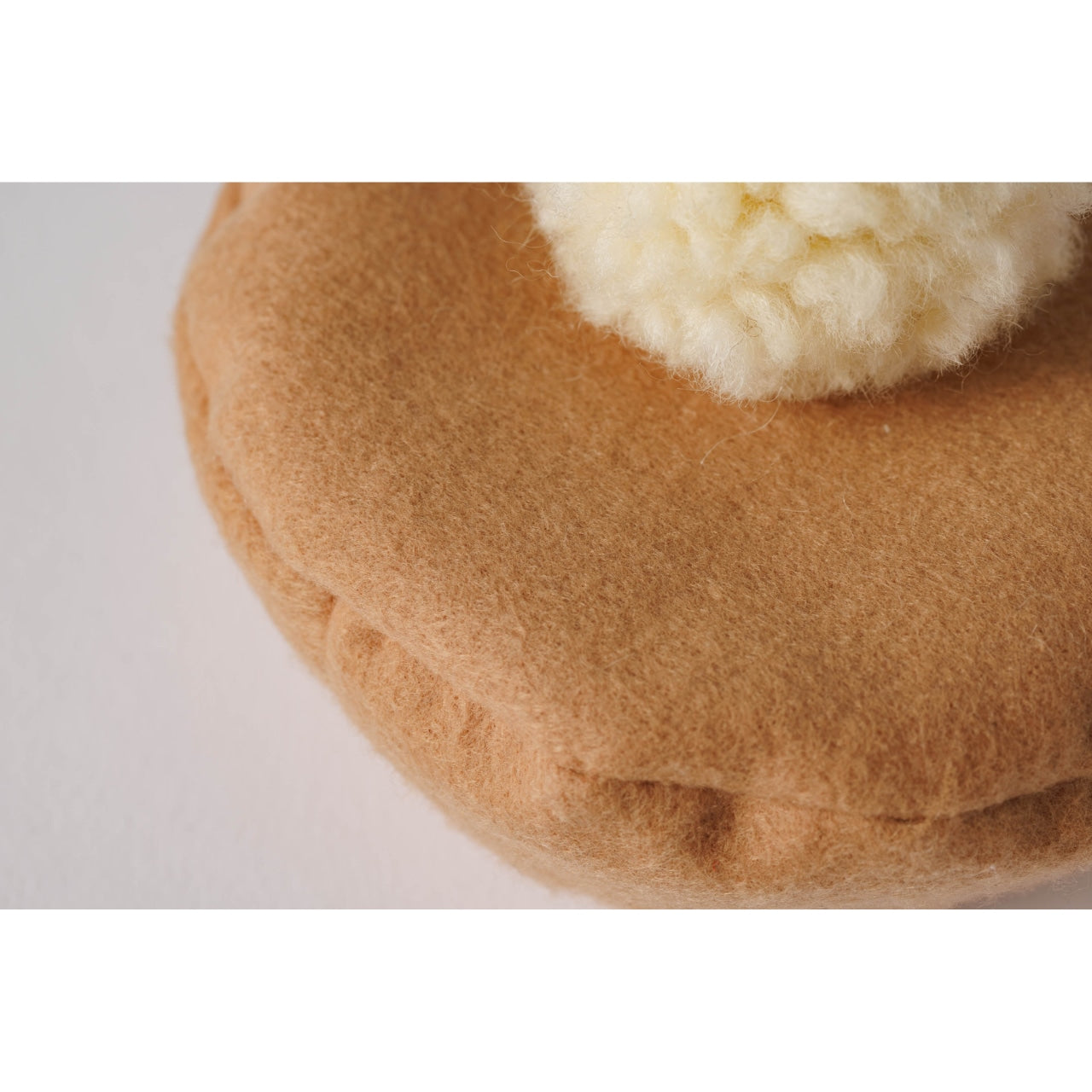 パンケーキみたいなベレー帽