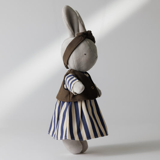 “ちょっとすごい”って思われたいコーデ