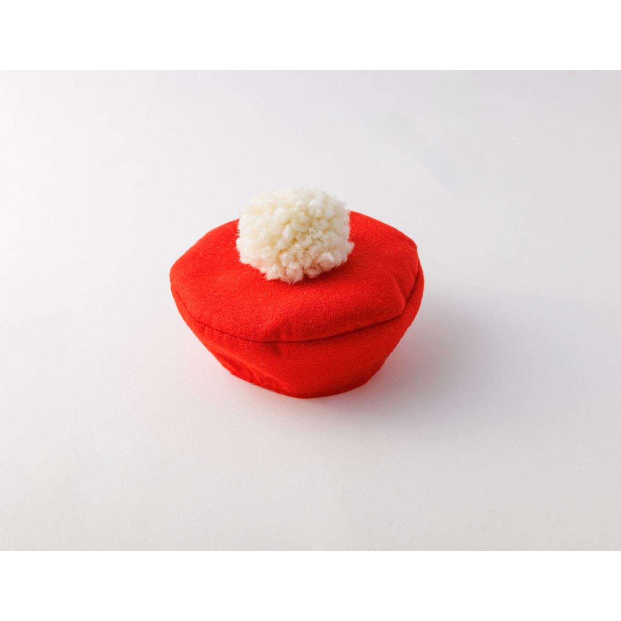 パンケーキみたいなベレー帽