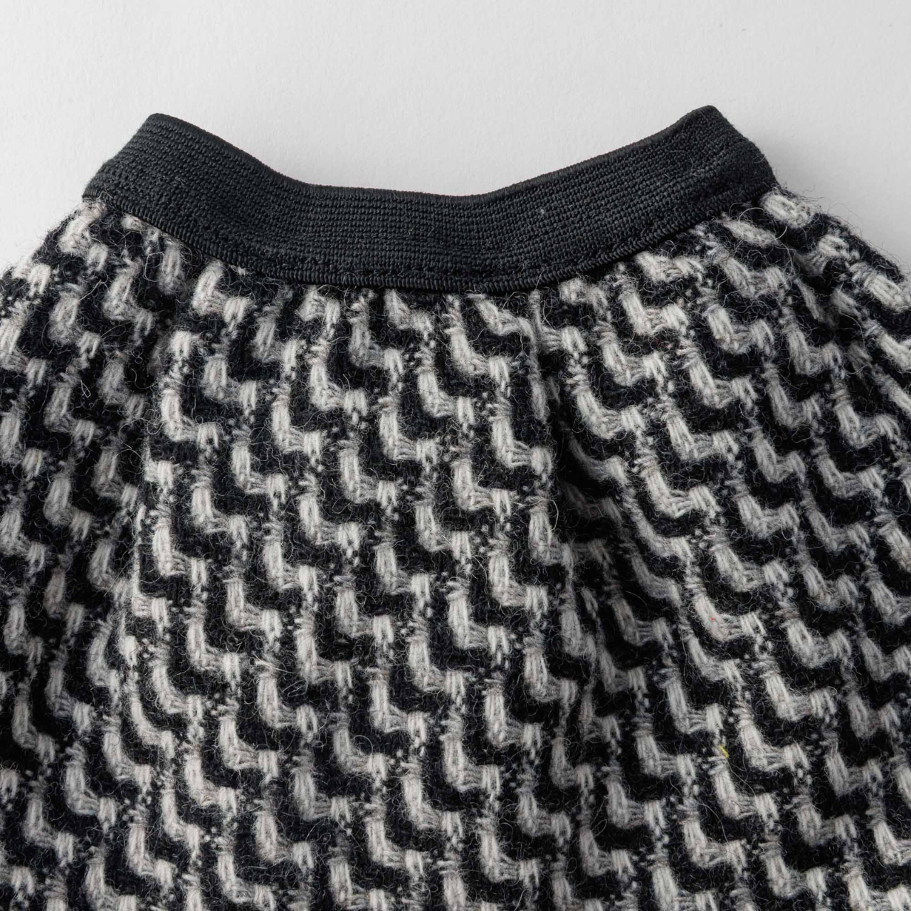 あたたかくて、ちゃんと可愛いウールスカート