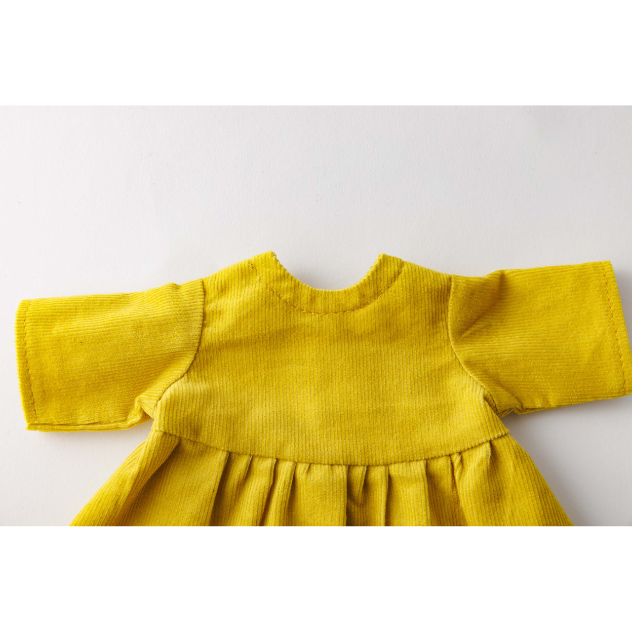 あったかくて、やさしい日のおめかしワンピース